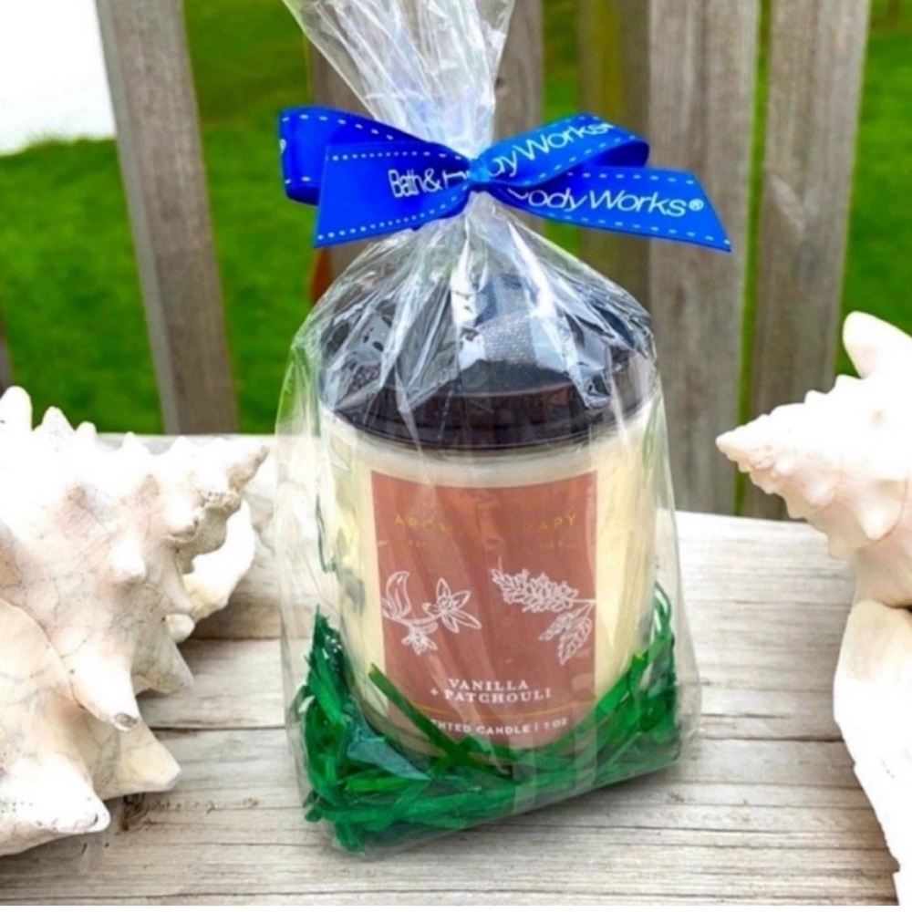 Bath & Body Works Vanilla + Patchouli Candle